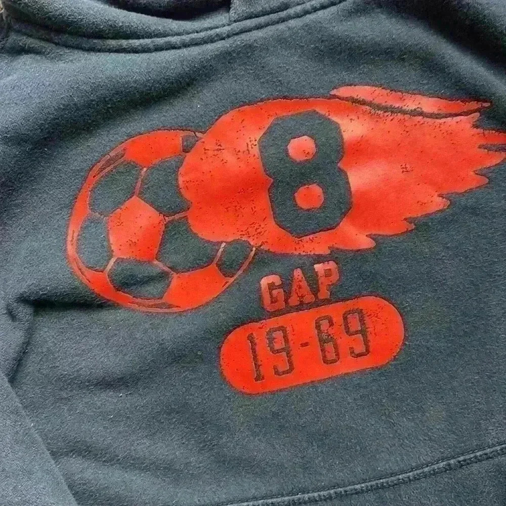 Gap Kids soccer hoodie - Picture 2 of 3